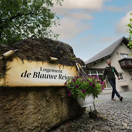 De Blauwe Reiger Alojamento de Acomodação e Pequeno-almoço Voeren